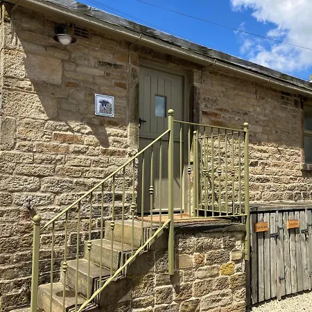 Апартаменты The Shearer's Hut In The Peak Park Holme (Cumbria)