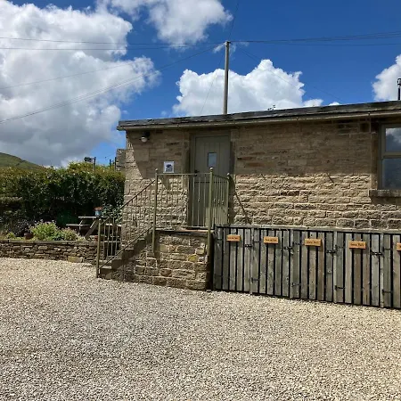 The Shearer's Hut In The Peak Park * Holme (Cumbria)