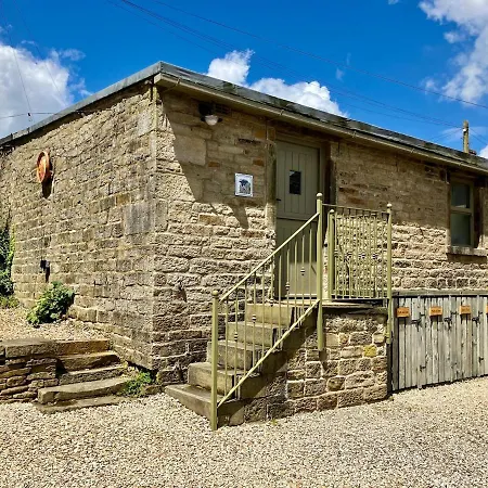 The Shearer's Hut In The Peak Park *