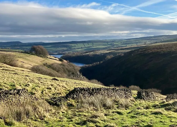 The Shearer's Hut In The Peak Park
